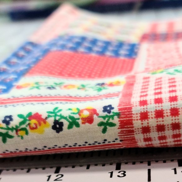 Bandana Fabric "2 pieces"of Fabric + 1 Remnant" SEE INFORMATION - Picture 11 of 14